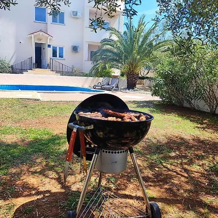 Maya - Family * Ližnjan