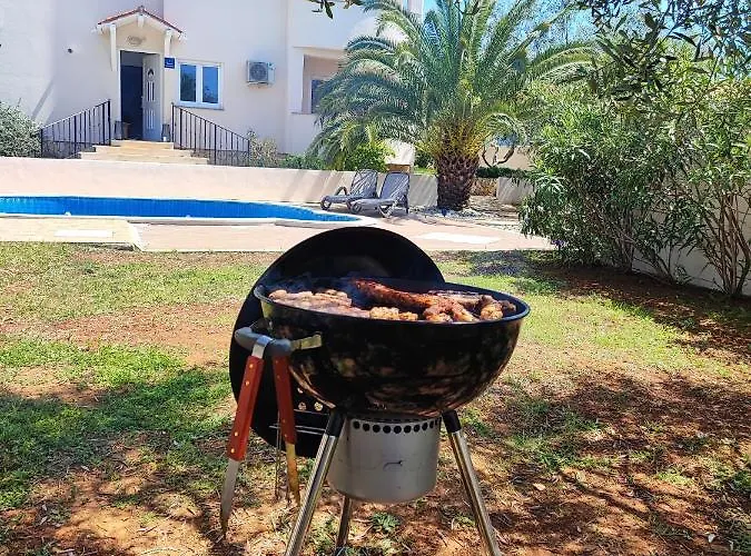 Maya - Family * Ližnjan